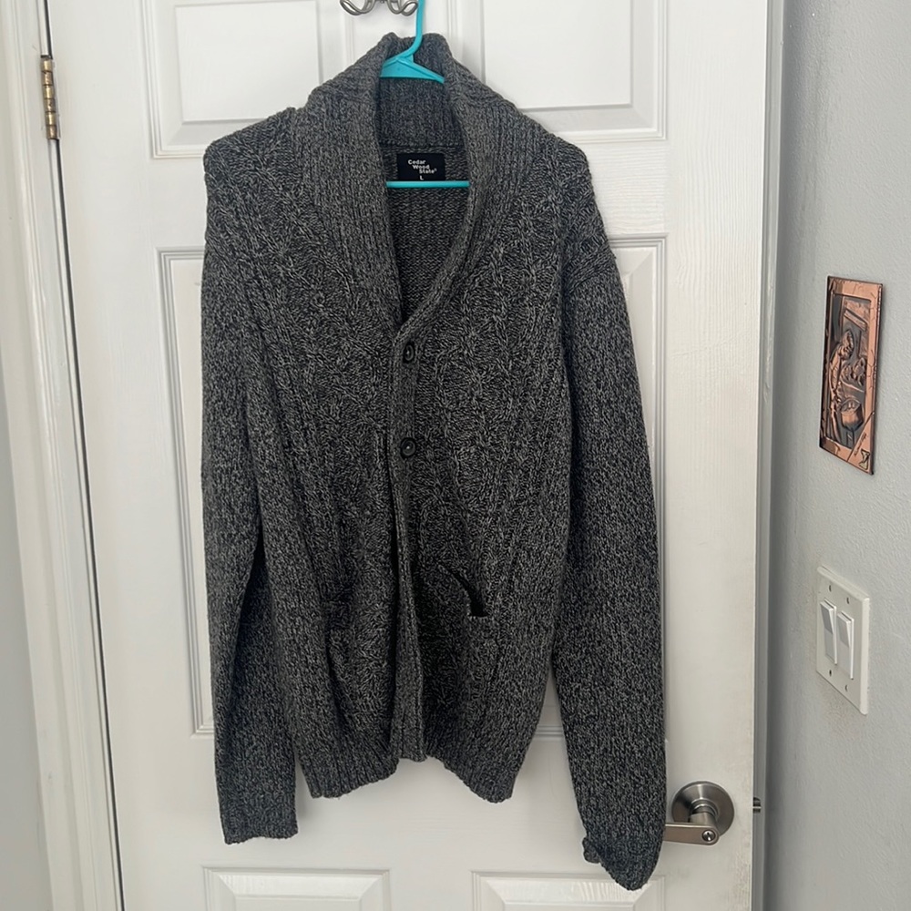 Large Cedar Wood Cardigan